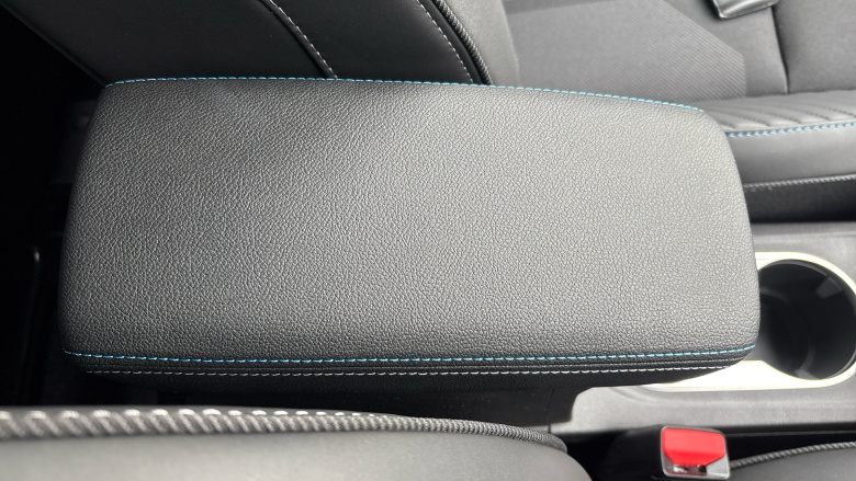 Renault Captur 1.8 E-Tech Full Hybrid 160 Esprit Alpine 5dr Auto Hybrid Hatchback